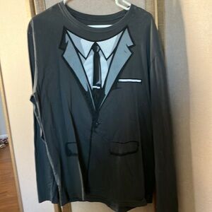 Archer graphic Long Sleeve Shirt xl